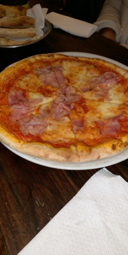 food tour pizza